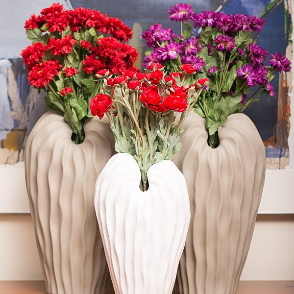 Faux Flowers: A Cost Effective & Durable Solution for Home!