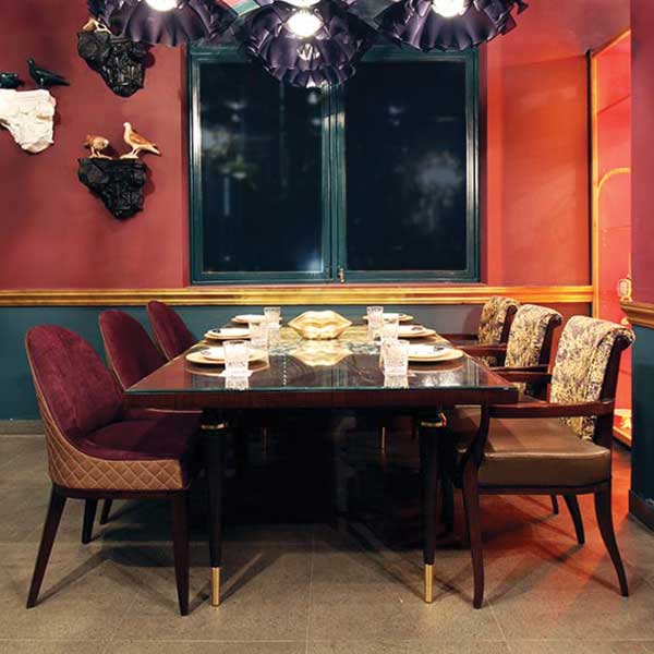 Plum Look Design