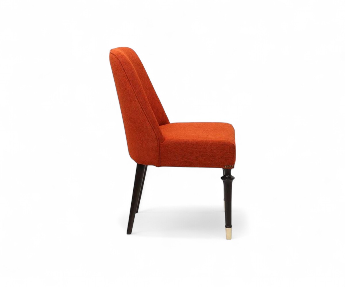 Erving Chair 4