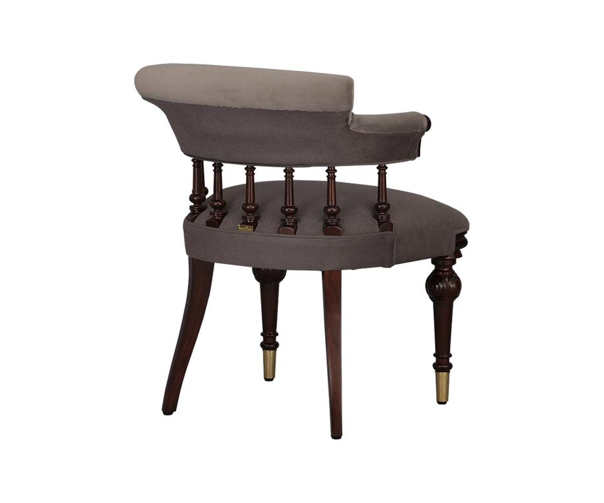 Nayila Chair 11
