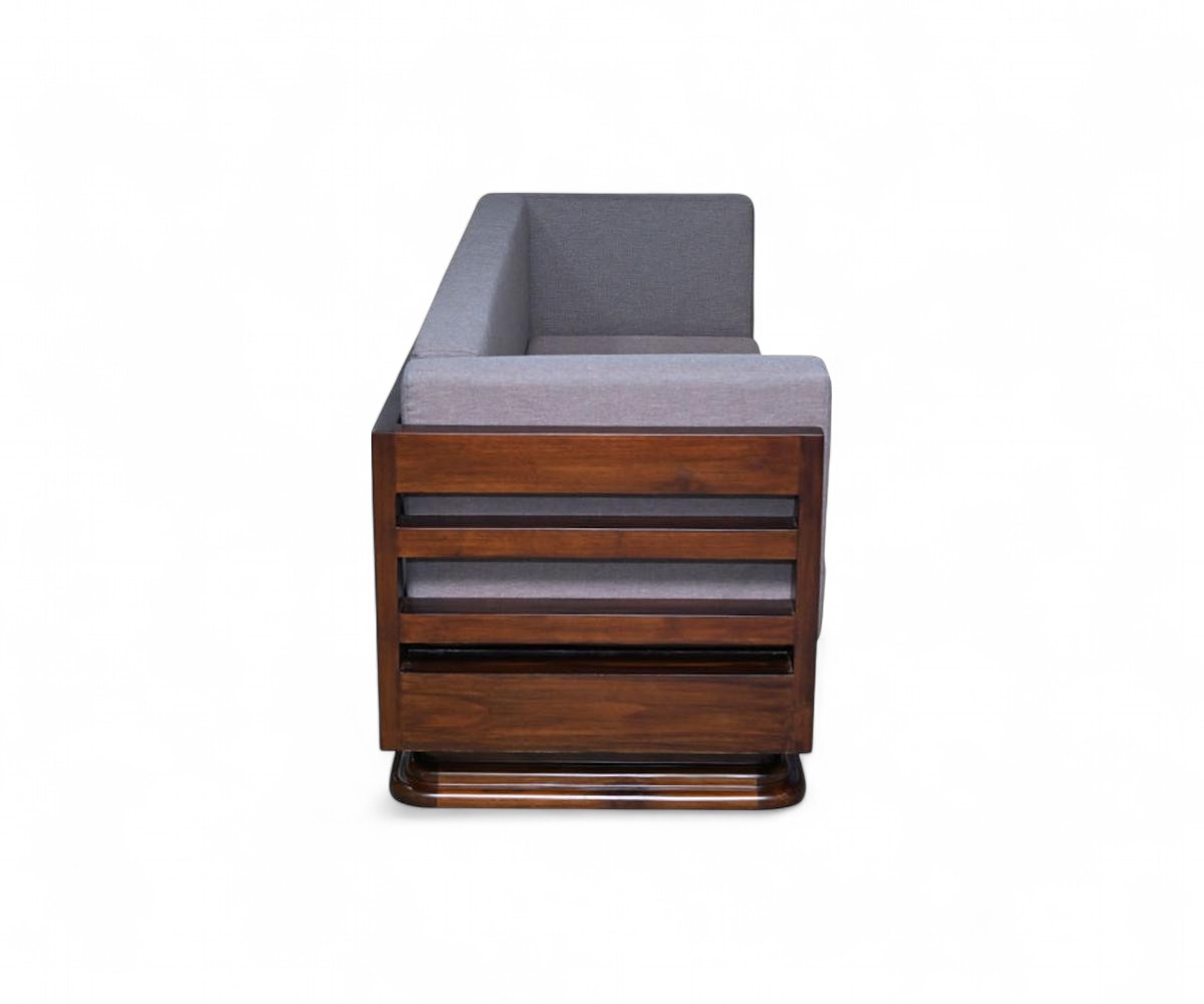 Axis Sofa 4