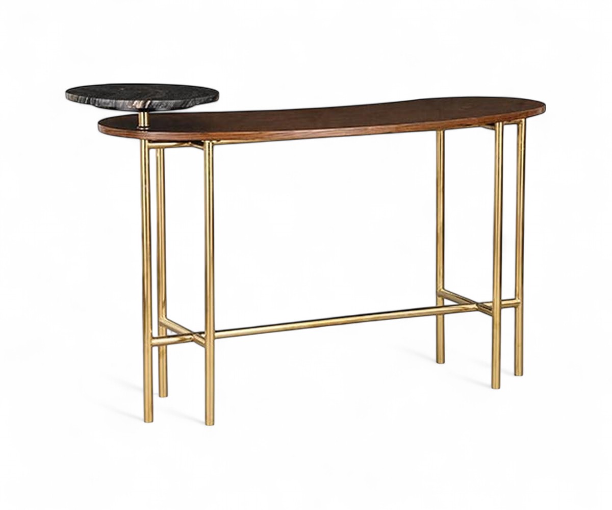 Nolan Desk 3