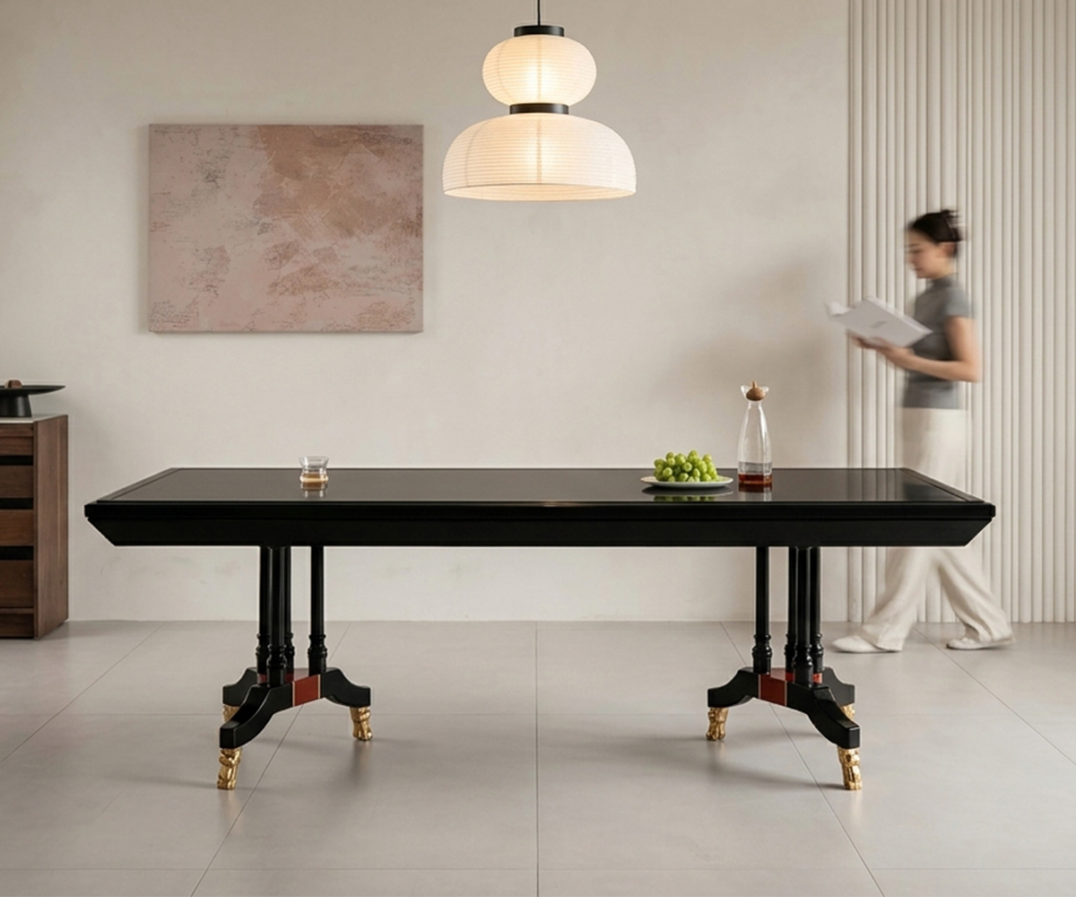 Rocky Star’s Dining Table