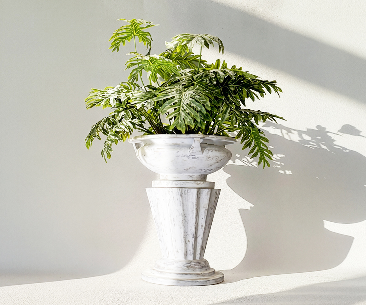 Valencia Planter