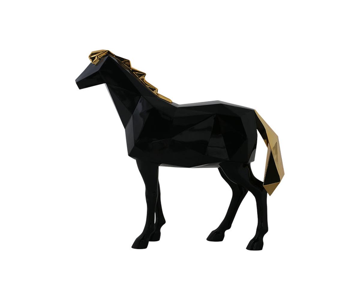 Pony Sculpture 4