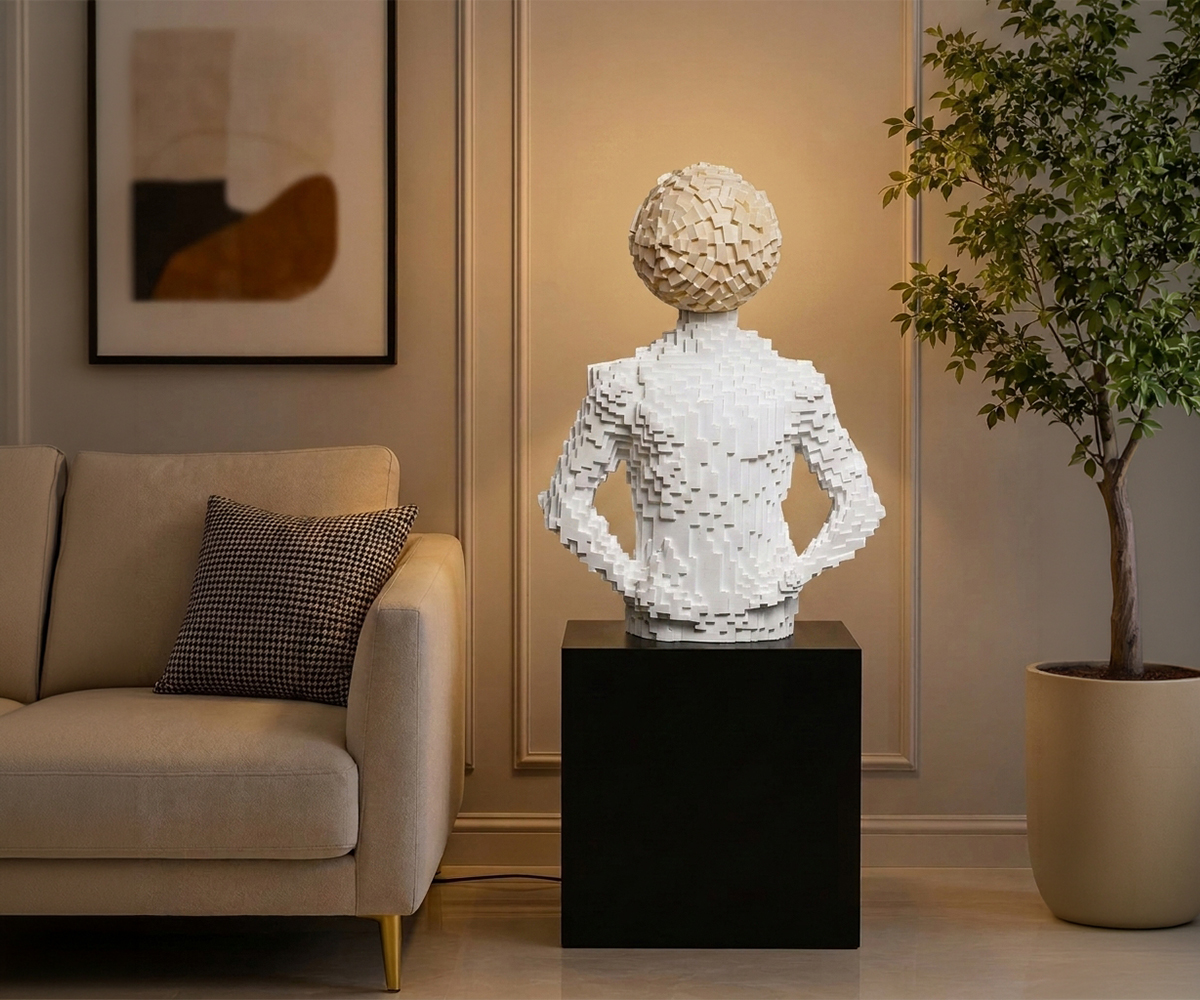 Grandline Sculptural Light