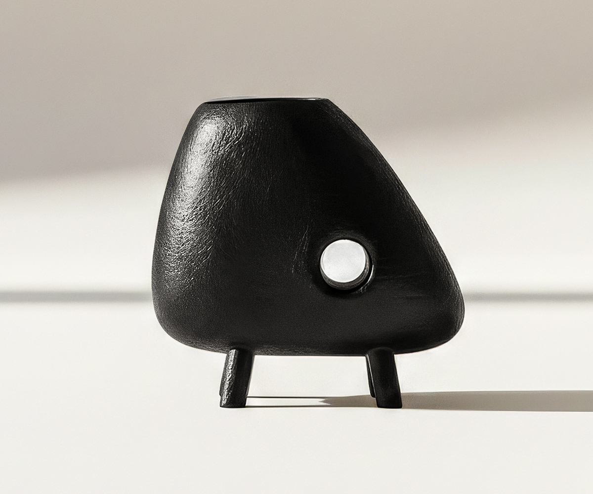 Obsidian Totems