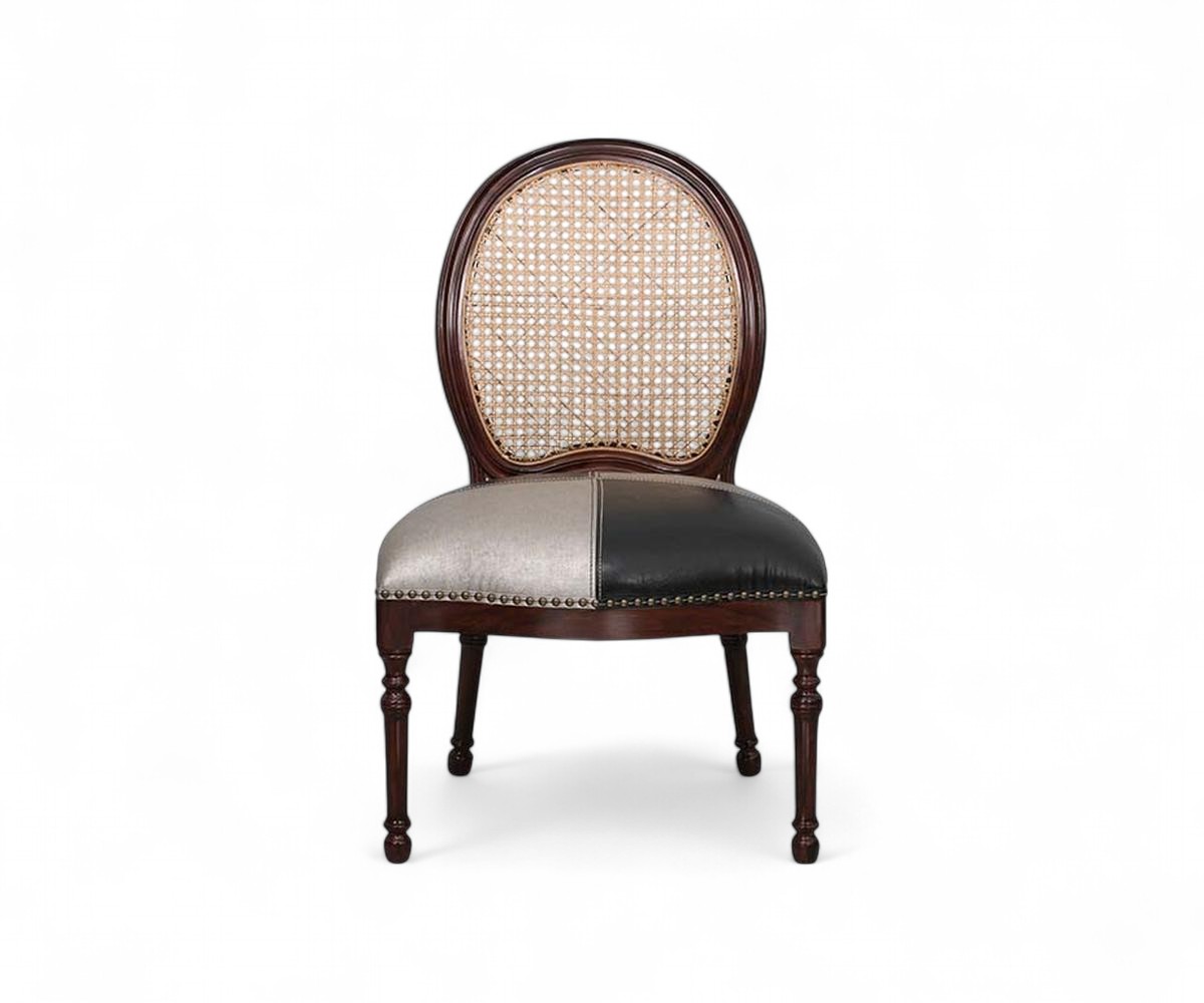 Curve Line Chair 3
